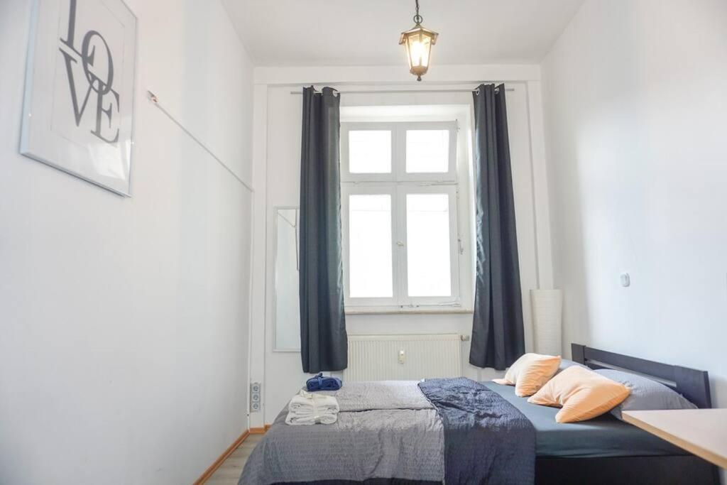 Apartment In Wuppertal - Charmante 3-Zimmer-Oase Mit Kamin Und Badewanne Ngoại thất bức ảnh