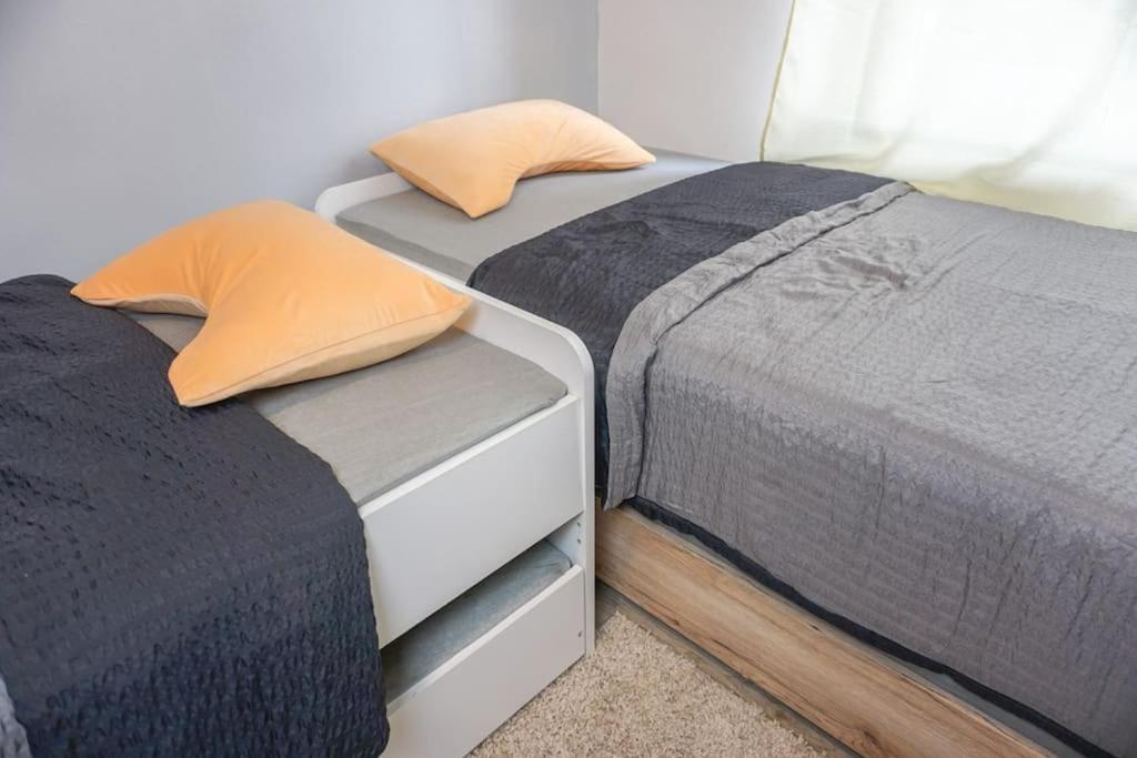 Apartment In Wuppertal - Charmante 3-Zimmer-Oase Mit Kamin Und Badewanne Ngoại thất bức ảnh