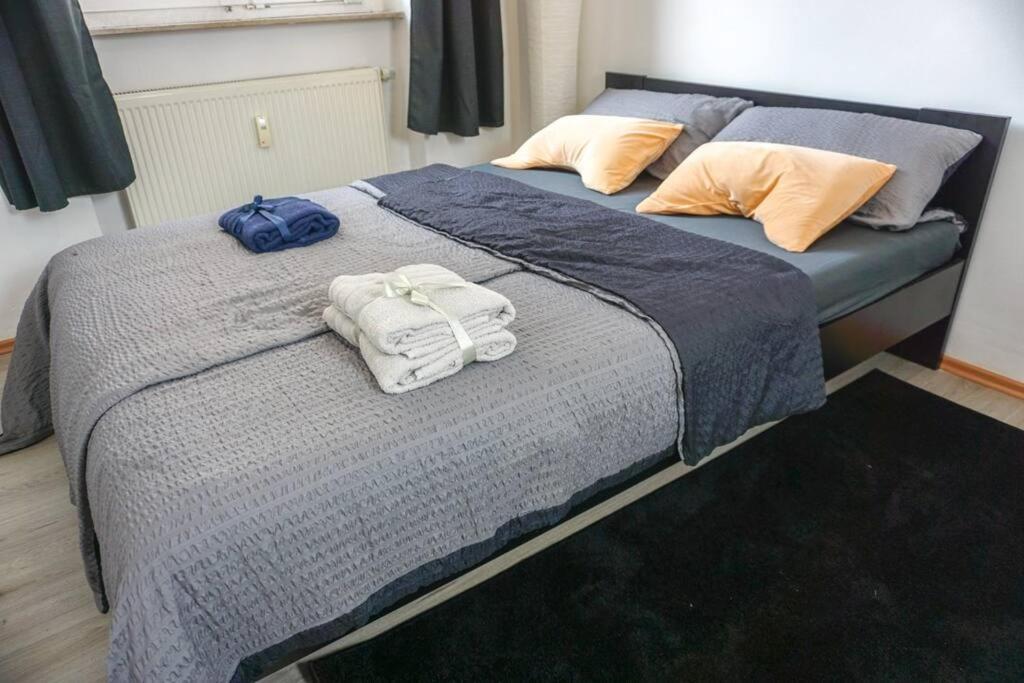 Apartment In Wuppertal - Charmante 3-Zimmer-Oase Mit Kamin Und Badewanne Ngoại thất bức ảnh
